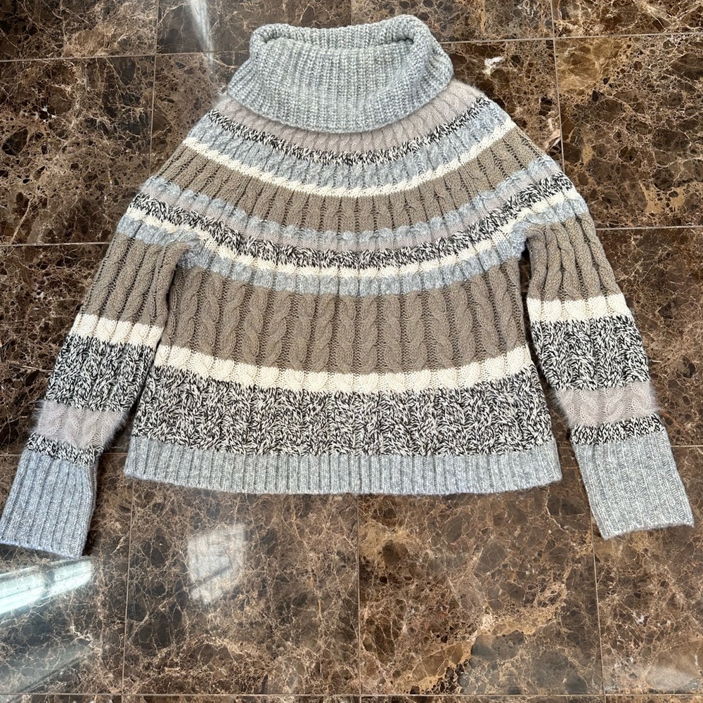 New Loft Chunky Sweater Gray Size XL